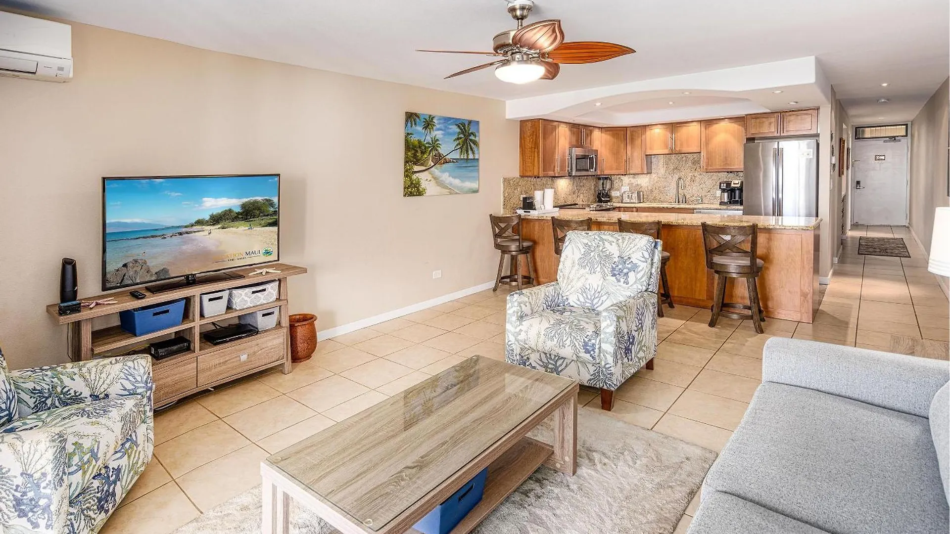 Prázdninový dům Kamaole Sands 5-303, Contemporary Reno, Ocean View Wailea  USA