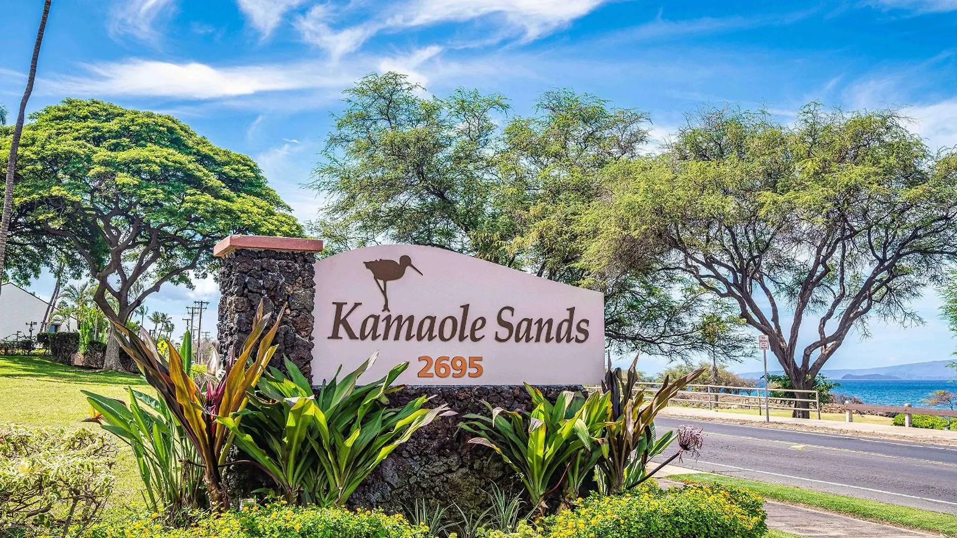 Kamaole Sands 5-303, Contemporary Reno, Ocean View Wailea  USA