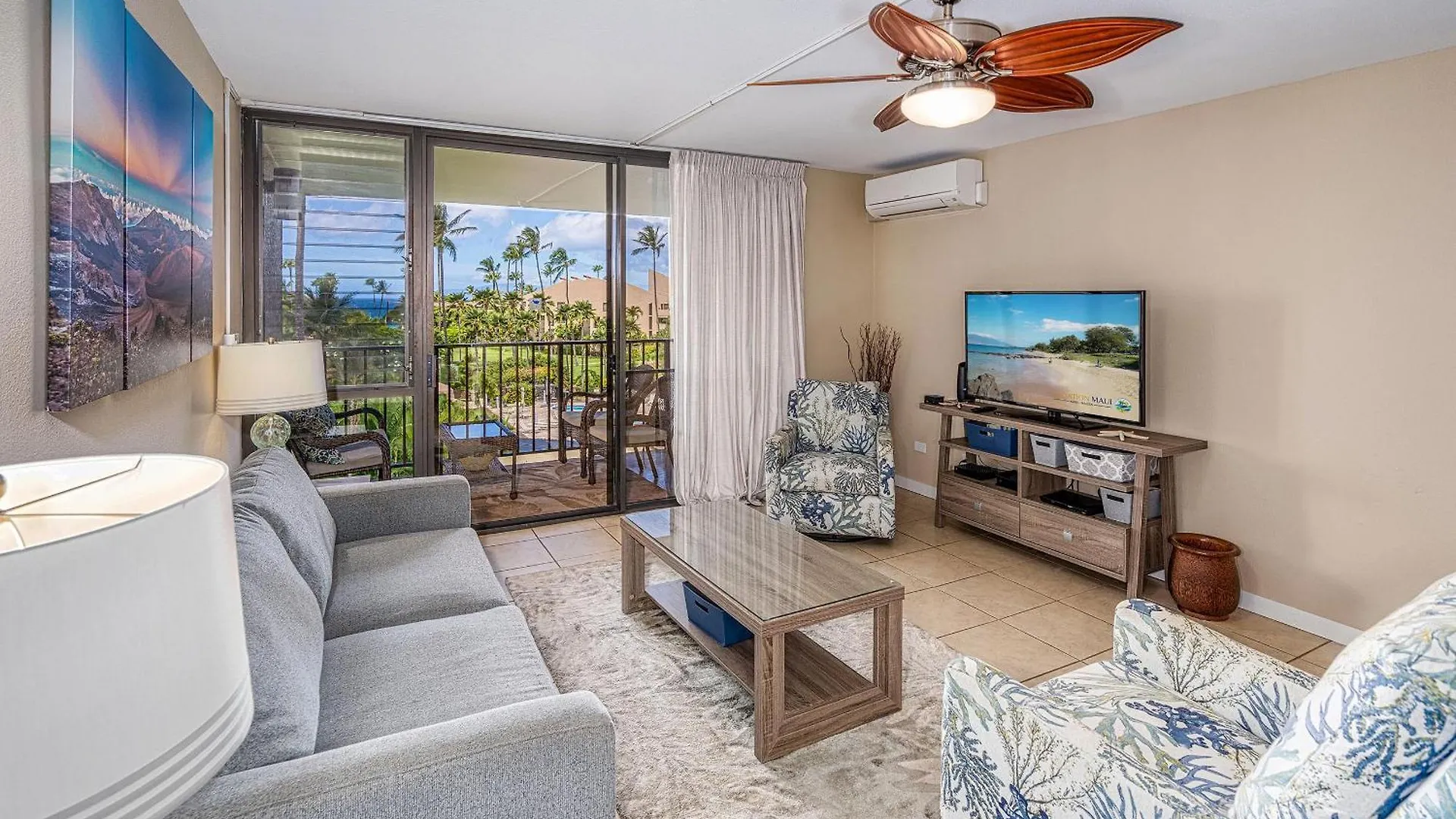 Kamaole Sands 5-303, Contemporary Reno, Ocean View Wailea  ABD